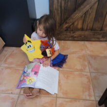 Stellar-Way-Paperback-Childrens-Book-Photo-of-Girl-Reading-Book